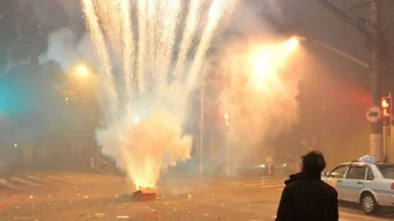 Đốt Pháo Bị Phạt Bao Nhiêu Tiền Trong Năm 2026