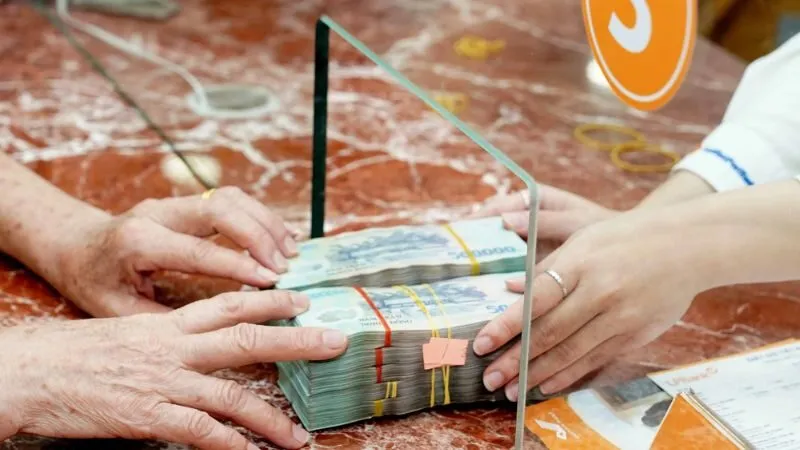 Thực hiện các giao dịch quan trọng trước ngày 28 Tết