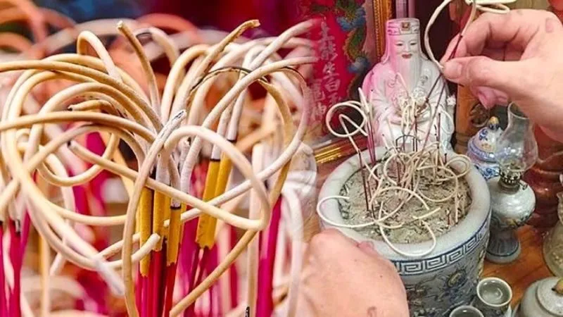 Tỉa chân nhang và ý nghĩa phong thủy