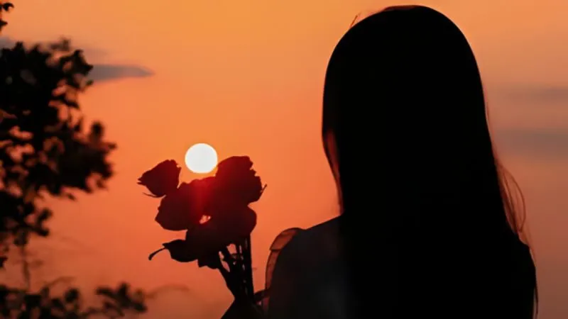 Vì sao avatar buồn trở thành xu hướng tìm kiếm phổ biến?