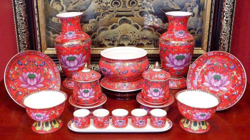 Mệnh Hỏa và những lưu ý khi chọn màu bát hương theo mệnh